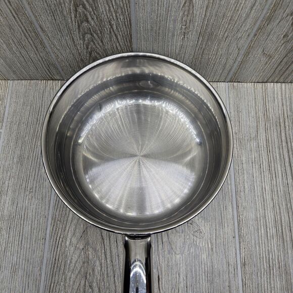 Revere Ware 2 Qt. Sauce Pot Pan Copper Clad NO Lid Small Dent SX 02h - Picture 3 of 10